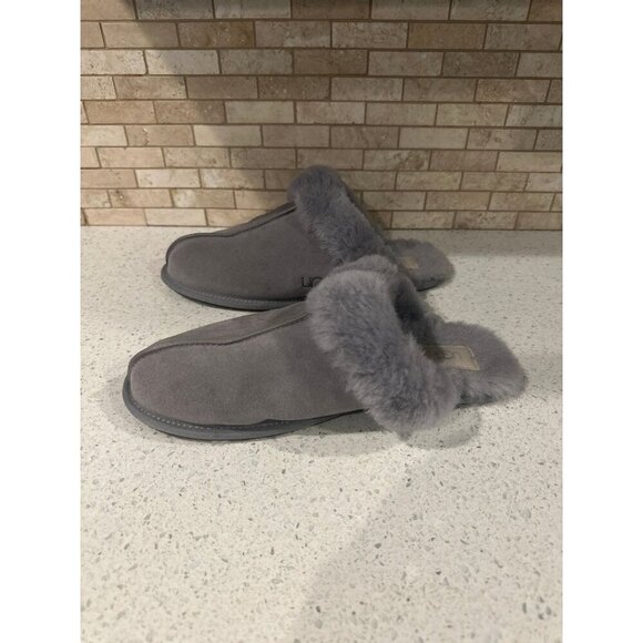 UGG SCUFFETTE II FOG SHEARLING LINED AND CUFF SLIPPERS - Picture 1 of 5